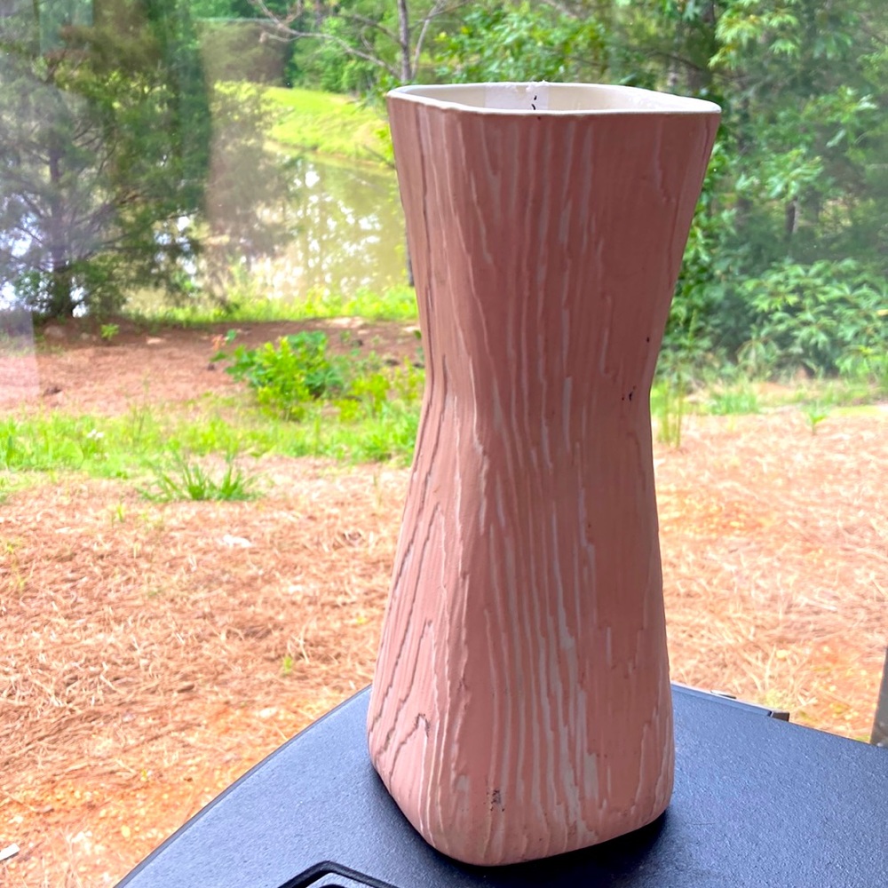 Shawnee pottery USA 1210 pink beige woodland vase.  About 13 inches.